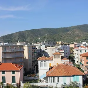 Quasi Perfetto , Sestri Levante Italia