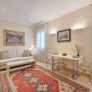 Romance In Rialto - Your House To Together Venise