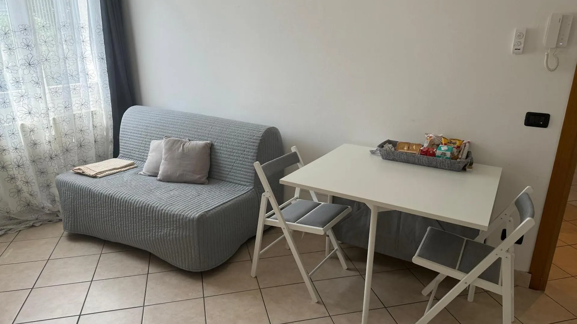 La Casa Di Alyss Apartment Bergamo